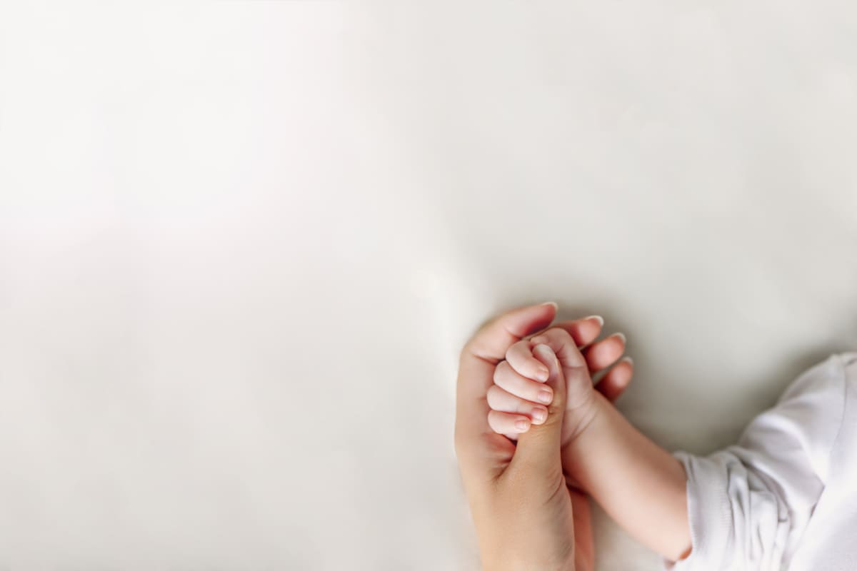 How to Become a Surrogate Mother in 2021 — Benefits of Surrogacy